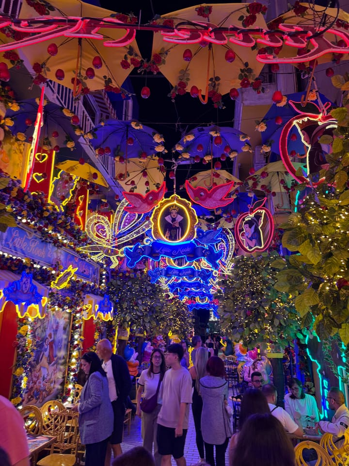 Η παλιά Ελλάδα που χάθηκε: τα τραγούδια της καρδιάς και της ανάγκης